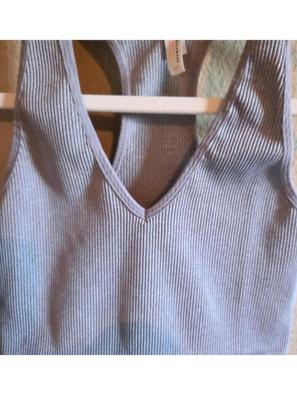 Free People Gray Ribbed Racerback Crop Top Size S - Picture 2 of 5